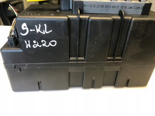 Mercedes W220 central låspump OEM 2208000348 image 6