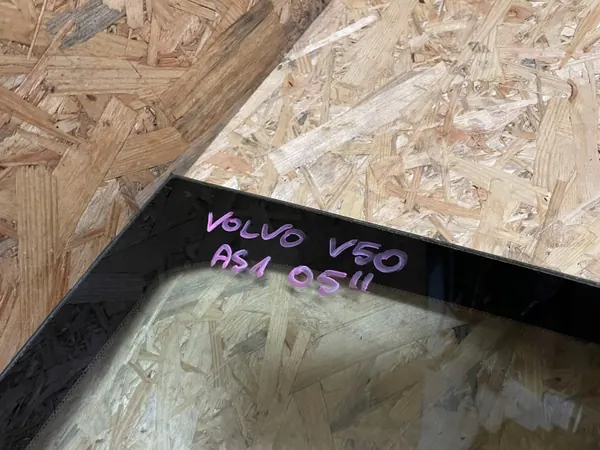 Para-brisa dianteiro Volvo V50 OEM SZYBA PRZÓD image 3