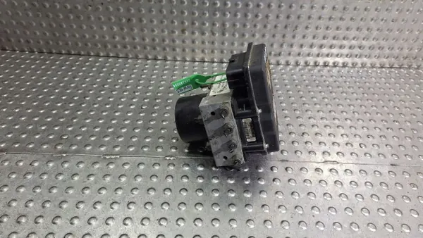 ABS-pump OEM S26383034 för Skoda Fabia II image 3