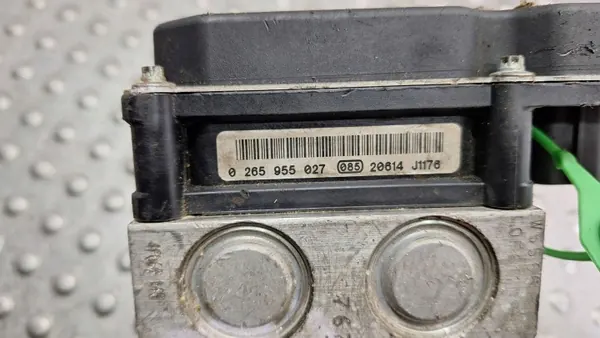 ABS-pump OEM S26383034 för Skoda Fabia II image 8