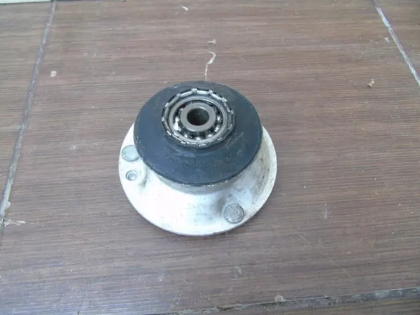 OEM 31 33 6 760 943 Yläjousitus BMW:lle image 4
