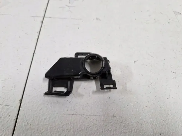 OEM A1768853300 Voor linker parkeersensorbeugel image 2