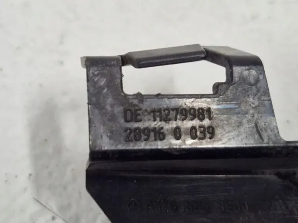 OEM A1768853300 Voor linker parkeersensorbeugel image 4