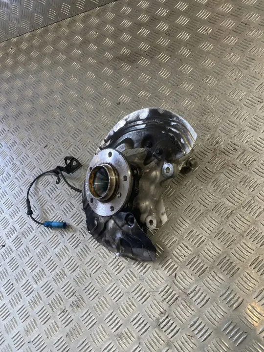 Buje rueda delantera OEM 6861205 para BMW X1 E84 2015 image 5