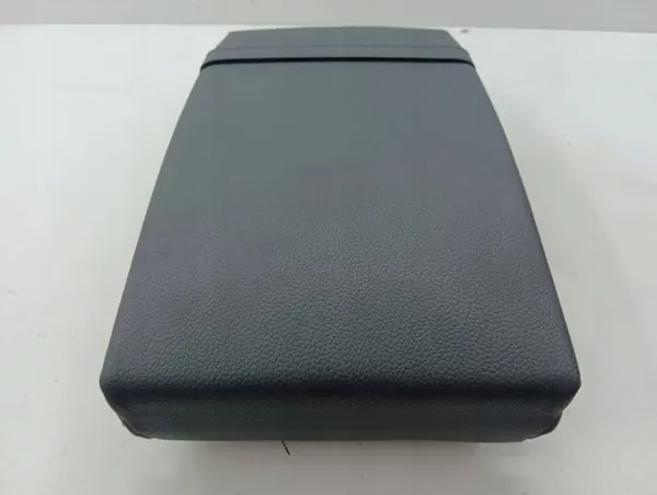 Mercedes-Benz C W204 achterste armsteun OEM AMD109700 image 3