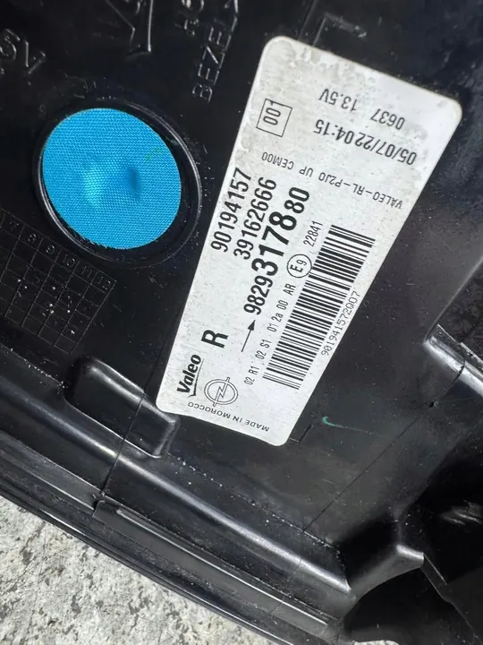 Luz trasera LED derecha Opel Corsa F 2019- OEM 39162666 image 2