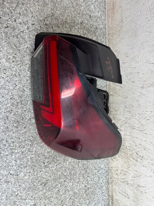 Luz trasera LED derecha Opel Corsa F 2019- OEM 39162666 image 7