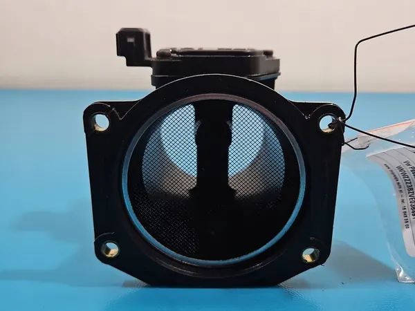 Luchtmassameter VW Passat B5 1.6 8V OEM 058133471 AFH60-10B image 2