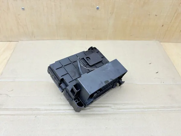 PEUGEOT 308 T9 BSM Module OEM 9807091580 - Used image 3