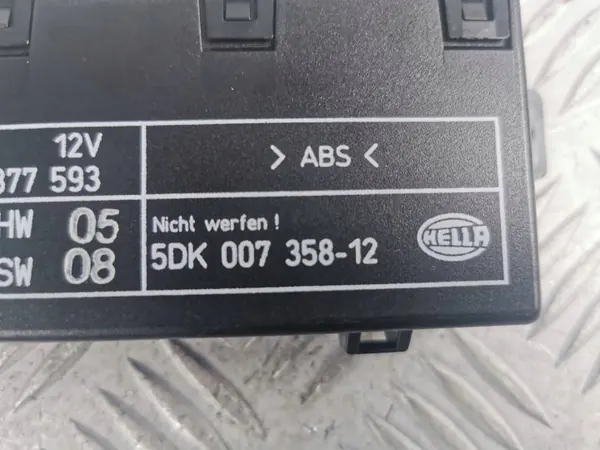 BMW 5 E39 Comfortmodule OEM 5DK00735812 image 4
