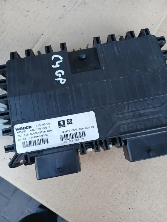 Ordinateur de suspension OEM 4461580050 pour Citroen C4 Picasso image 2