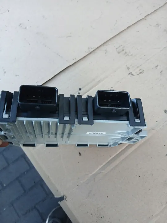 Ordinateur de suspension OEM 4461580050 pour Citroen C4 Picasso image 4