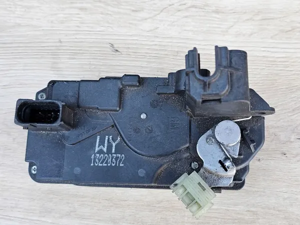 Bakre Höger Dörrlås Opel Astra H Zafira B 13220372 image 2