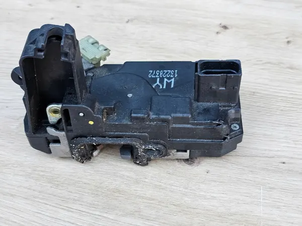 Bakre Höger Dörrlås Opel Astra H Zafira B 13220372 image 5