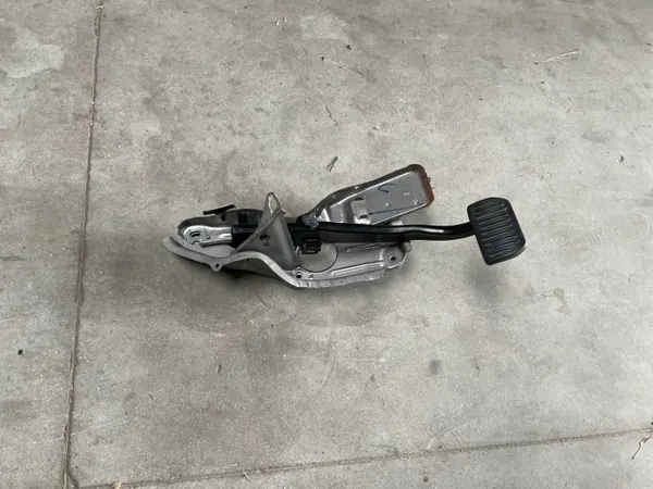 Bremspedal Volvo OEM 32264200 für Polestar 2 2021 image 2