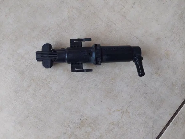 OEM 61677377668 Ajovalopesuri oikea BMW 5:lle image 5