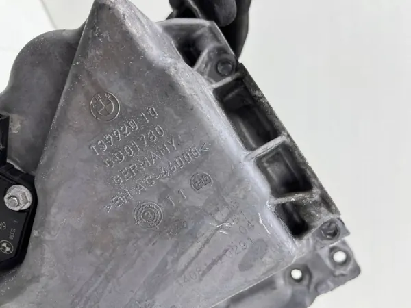 BMW 5 F10 F11 B47 Oliepan OEM 7638343 8513661 image 3