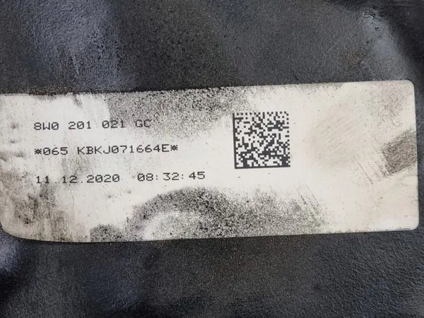 Brandstoftank Audi A4/S4 B9 OEM 8W0201021GC Achter image 6