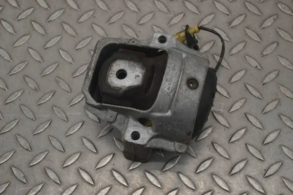 Motorlager AUDI A6 C7 Q5 8R0199381AP image 3