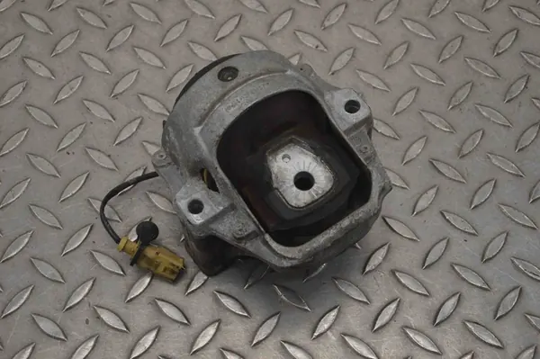 Motorlager AUDI A6 C7 Q5 8R0199381AP image 4