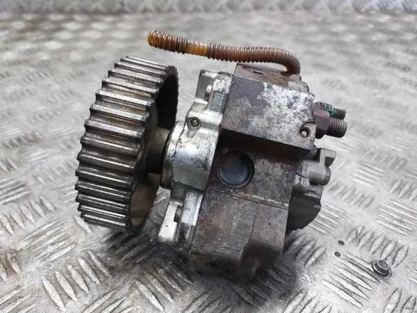 Renault OE 8200055072 brandstofpomp image 3