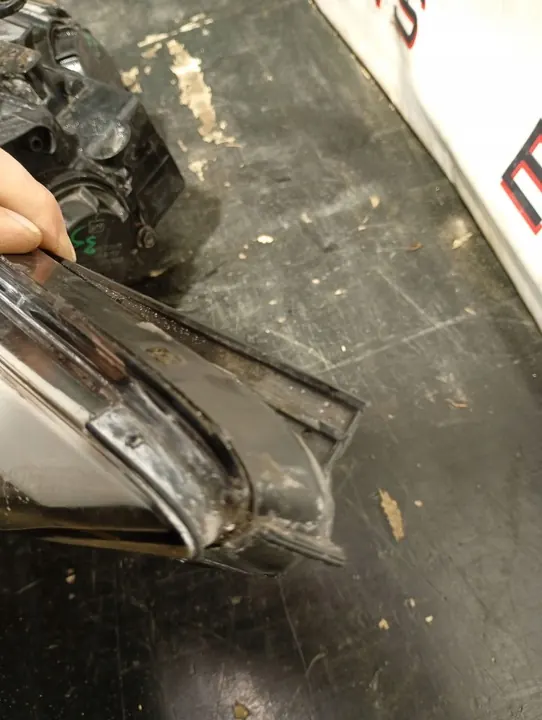 Faros izquierdo Kia Ceed II 92101-A2010 image 2