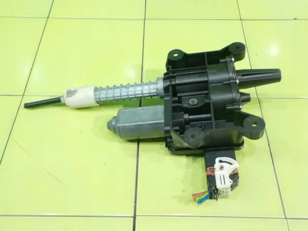 Elektrische handrem OEM 9673094880 voor Peugeot 3008 I image 4