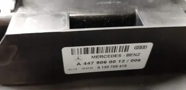 MERCEDES VITO W447 1.6 CDI Koelventilator A4479060412 image 8