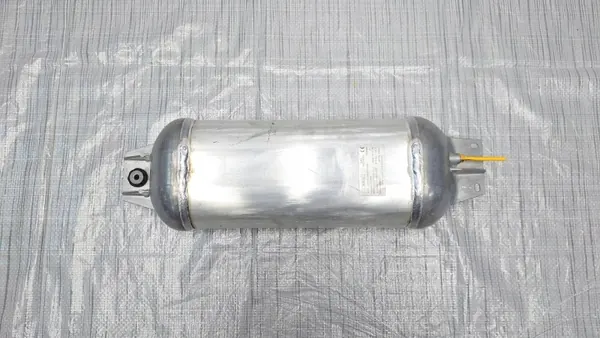 BMW OE Luftdrucktank Reservoir für X5 G05 image 2