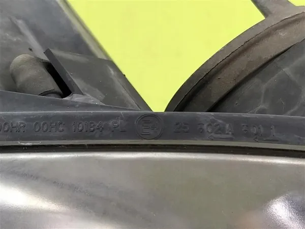 Oikea etuvalaisin VW Golf V 2003-2008 1K6941006R image 4