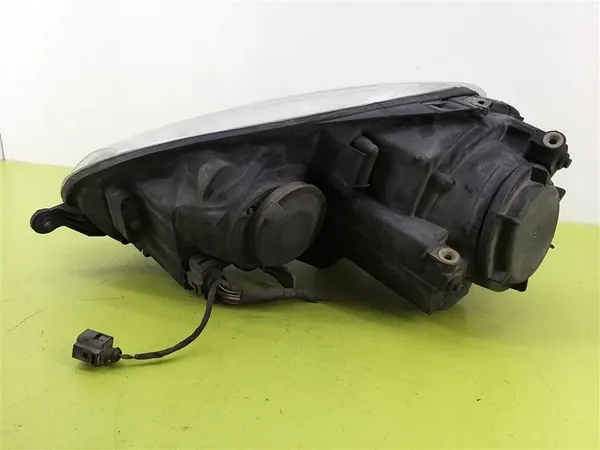 Oikea etuvalaisin VW Golf V 2003-2008 1K6941006R image 8