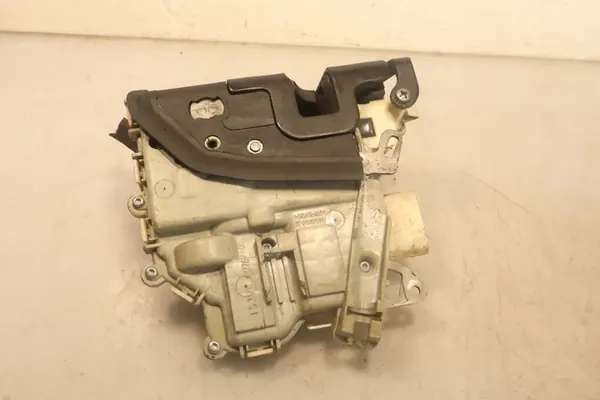 Rechte Vordertürschloss SEAT LEON II LIFT 1.2 image 6