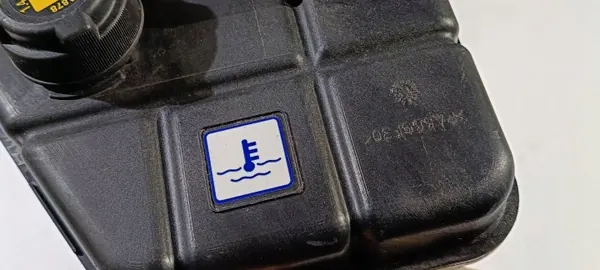 Koelvloeistoftank Maserati Levante 3.0D OEM KKM22994 image 5
