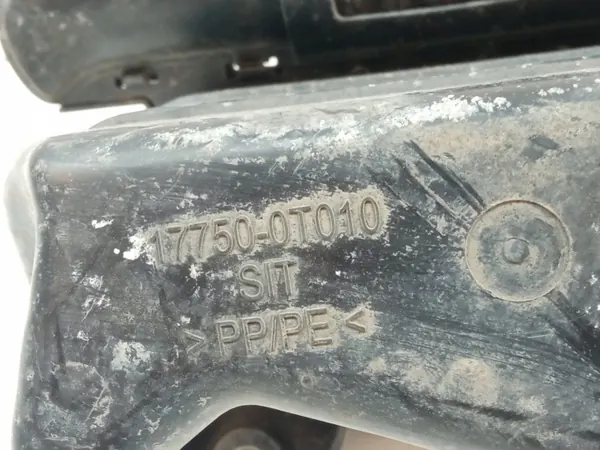 Luftfilterhus OEM 177500T010 för Toyota Auris II image 3