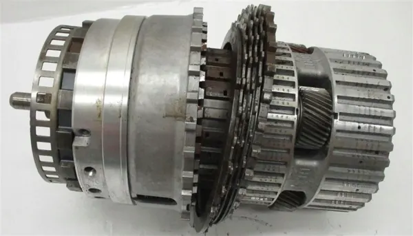 Vaihteiston akselikori OEM 722902 Mercedes 3.0 CDI image 4