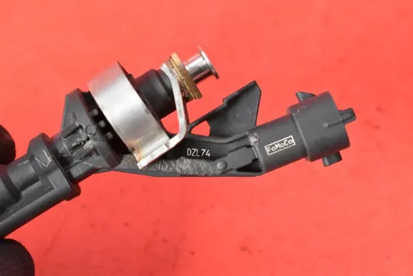 Suutin CJ5G-9F593-AA Volvo S40 V40 2.0L:lle image 6