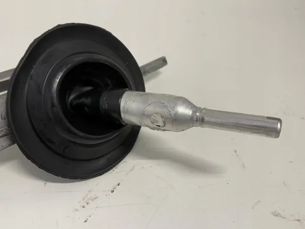 BMW Z4 E86 Schakelarm OEM 7516068 - Gebruikt image 4