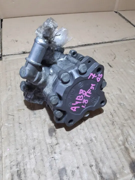 AUDI A4 B8 1.8 TFSI Stuurbekrachtigingspomp 8K0145156R image 5