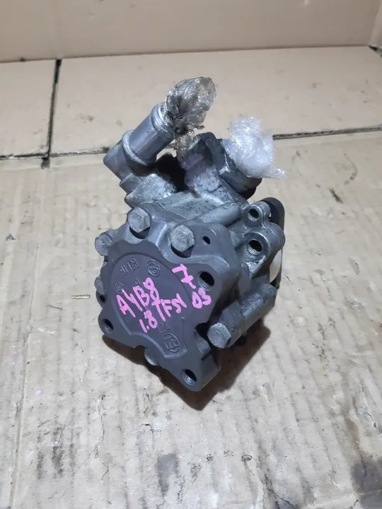 AUDI A4 B8 1.8 TFSI Stuurbekrachtigingspomp 8K0145156R image 8