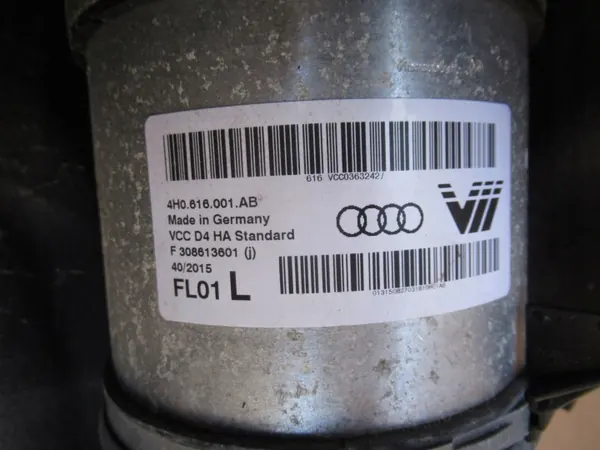 Audi A8 D4 Bakre Vänster Luftfjädring OEM 4H0616001AB image 7