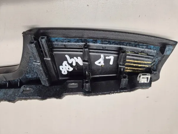 Cubre reposabrazos puerta delantera izquierda Audi A4 B8 8K1867173 image 4