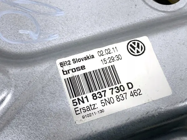OEM 5N1837730D Höger Fram Rutorhiss VW Tiguan image 3