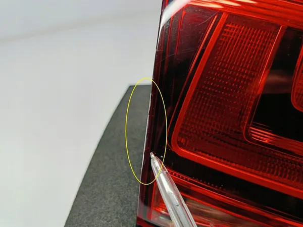 VOLKSWAGEN GOLF VII 7 HB 12 - Lámpara de maletero izquierda trasera 5G0945093AE image 6