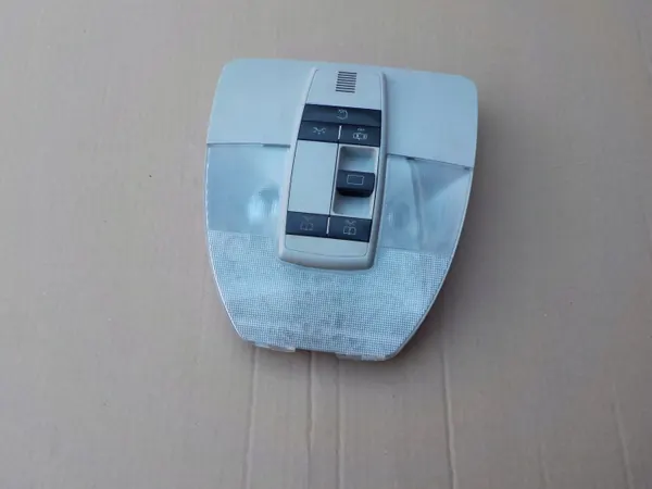 Mercedes W169 interieurverlichting OEM A1698206801 image 2