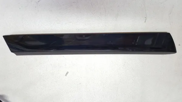 Audi Q7 SQ7 Höger bakluckeskydd OEM 4M0854872A image 2