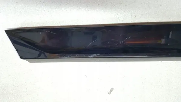 Audi Q7 SQ7 Höger bakluckeskydd OEM 4M0854872A image 4