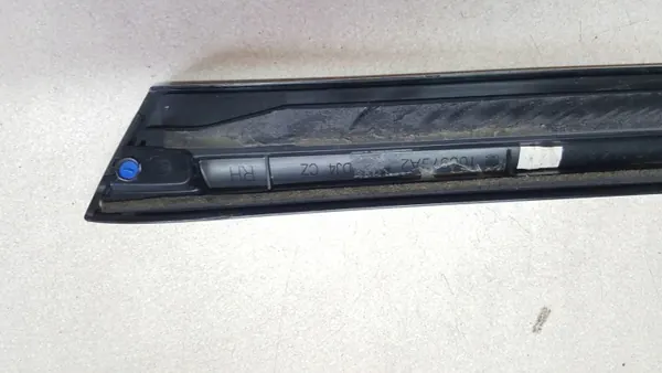 Audi Q7 SQ7 Höger bakluckeskydd OEM 4M0854872A image 7