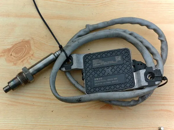 Sonde Lambda OEM 059907807N pour VW Audi Seat Skoda image 7
