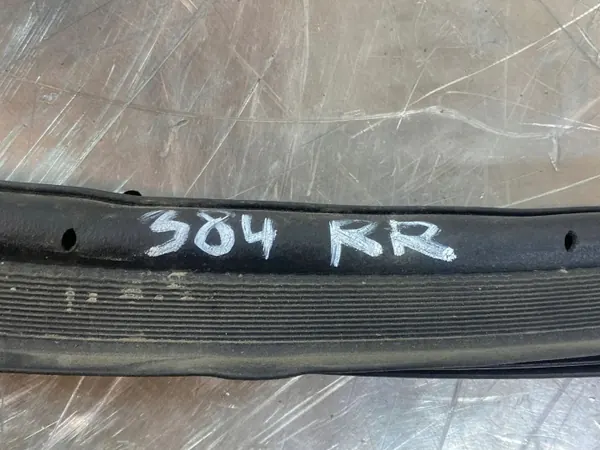 Junta porta-malas Kia EV6 OEM FOB40634 - Usado image 3