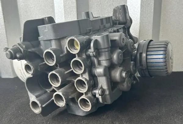 Sécheur d'air OEM A0014464464 pour Mercedes Actros MP4 image 5